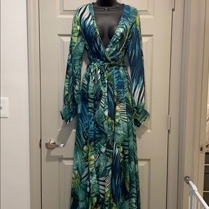 Deep V - tropical dress! Very flowy!!!